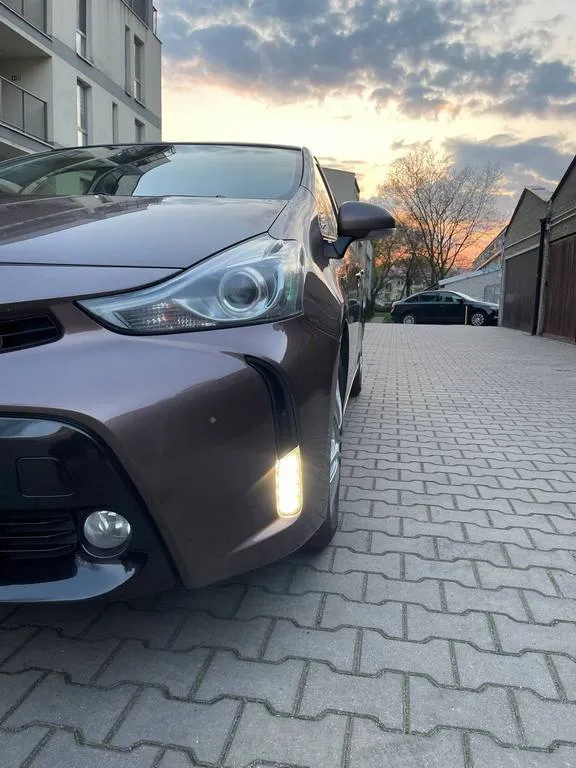 Toyota Prius Plus